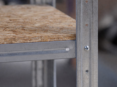 Оцинковані стелажі з полицями ОСБ на болтовому з'єднанні